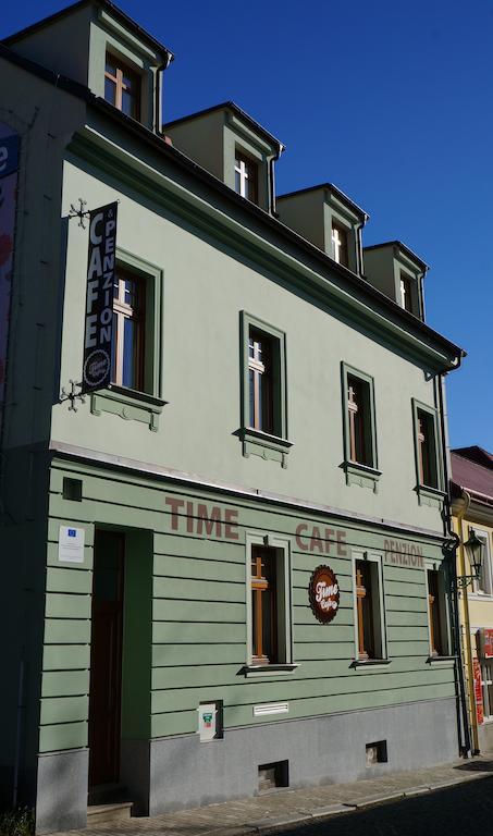 Time Cafe & Penzion Pribram Exterior photo